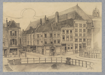 30371 Gezicht op de oostzijde van de Oudegracht Weerdzijde te Utrecht bij de kruising met de Potterstraat uit het ...